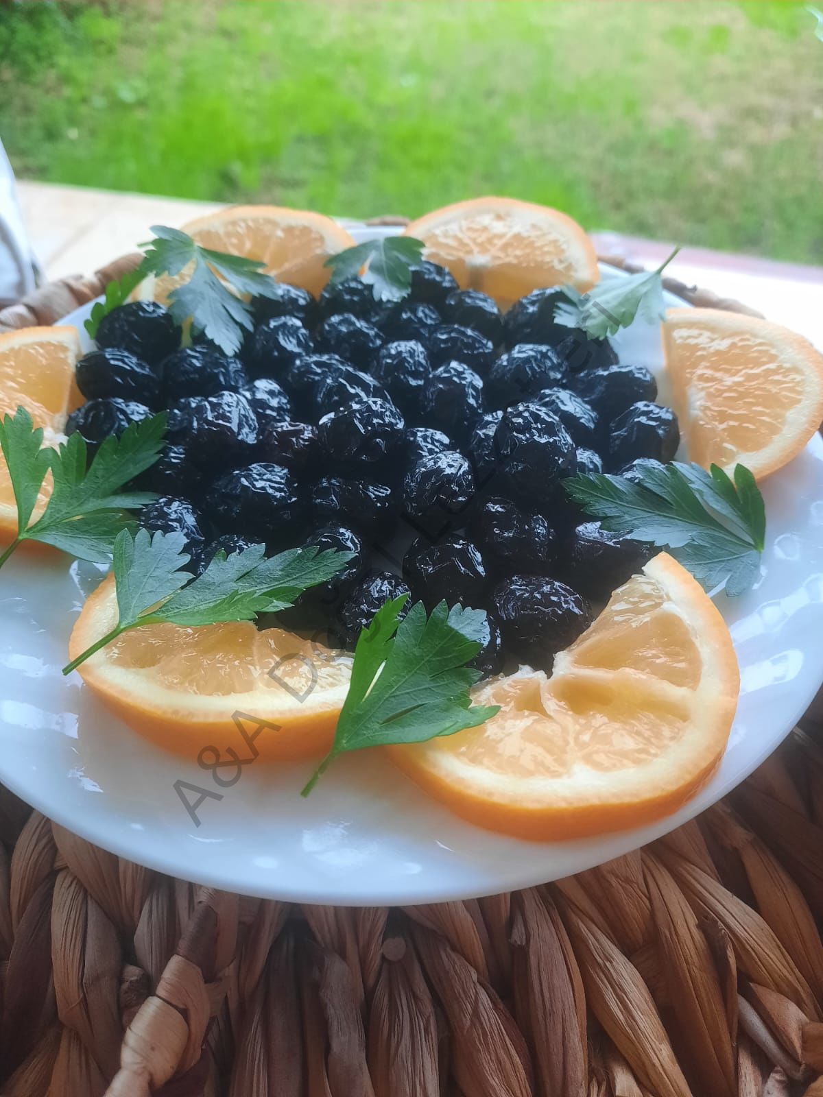 SİYAH   ZEYTİN 650 GR CAM KAVANOZ
